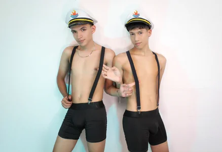 Juan_Nd_Stevenhot and wet Bild 3