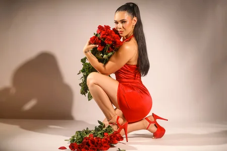 SOFIAGOEZ30 100.000 Lovers 🔥 Pic 4