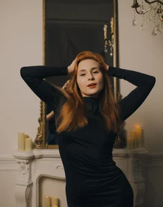 Fish_in_tapki Lady in black صورة واحدة|Fish_in_tapki Lady in black صورتان|Fish_in_tapki Lady in black  صور|Fish_in_tapki Lady in black  صورة