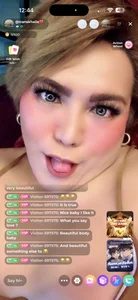 AsianTattooCouple Public Foto 9