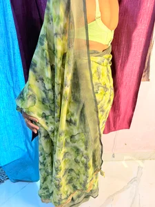 Hotty_Bhabhi1 Public  2. fénykép