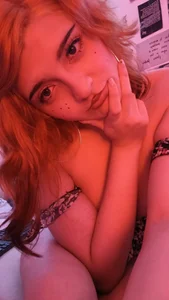 123xanny head red Pic 3
