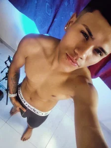 van_angel_ couple hot 사진 2