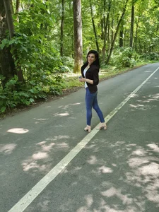 classyladyrellaxNature图片 6