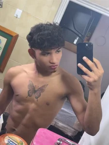 Public de SUMMER_BOY  4 Imagens