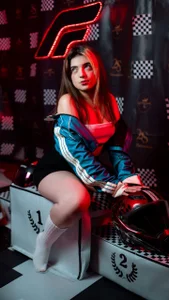 meraki_fraise F1 Girl: I Ride Fast, I Play Dirty 🏁 사진 4