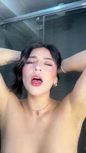 GabyBabyy Shower with me💦 Pic