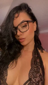 emmy_danielss Public Pic 5