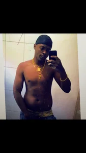 AnthonyNG00Public Bild