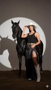 DeniseVillareal I am ready to mount and celebrate my 25 years 🥳🤠🎈🎊🎉 Pic