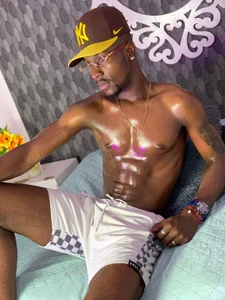 Aroonsexyboy: sexy me!🔥 ( 3 фото)