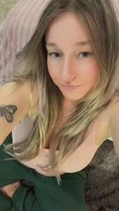 Vivian_MayXxX Public Pic 3