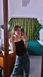 Zdjęcia Lilycollins_ Public:  4