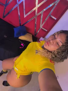 ambarglowasm Colombian Girl 💛 slika 4