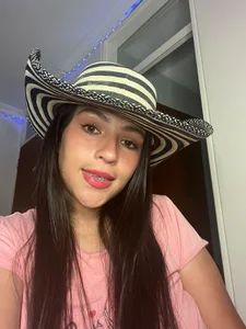 violeta_seductive Un día a la vez зображення 2