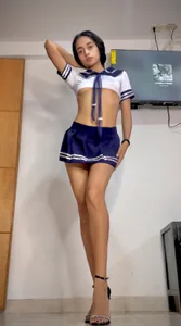 leilani_X Sailor top Pic 3