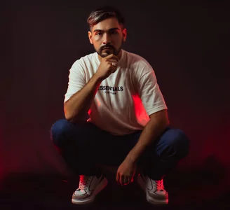 ThiagoVelasquez Public Pic