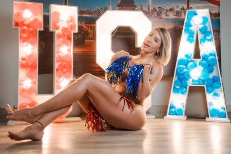 Christiekroes_ 4th July❤️ Foto 2