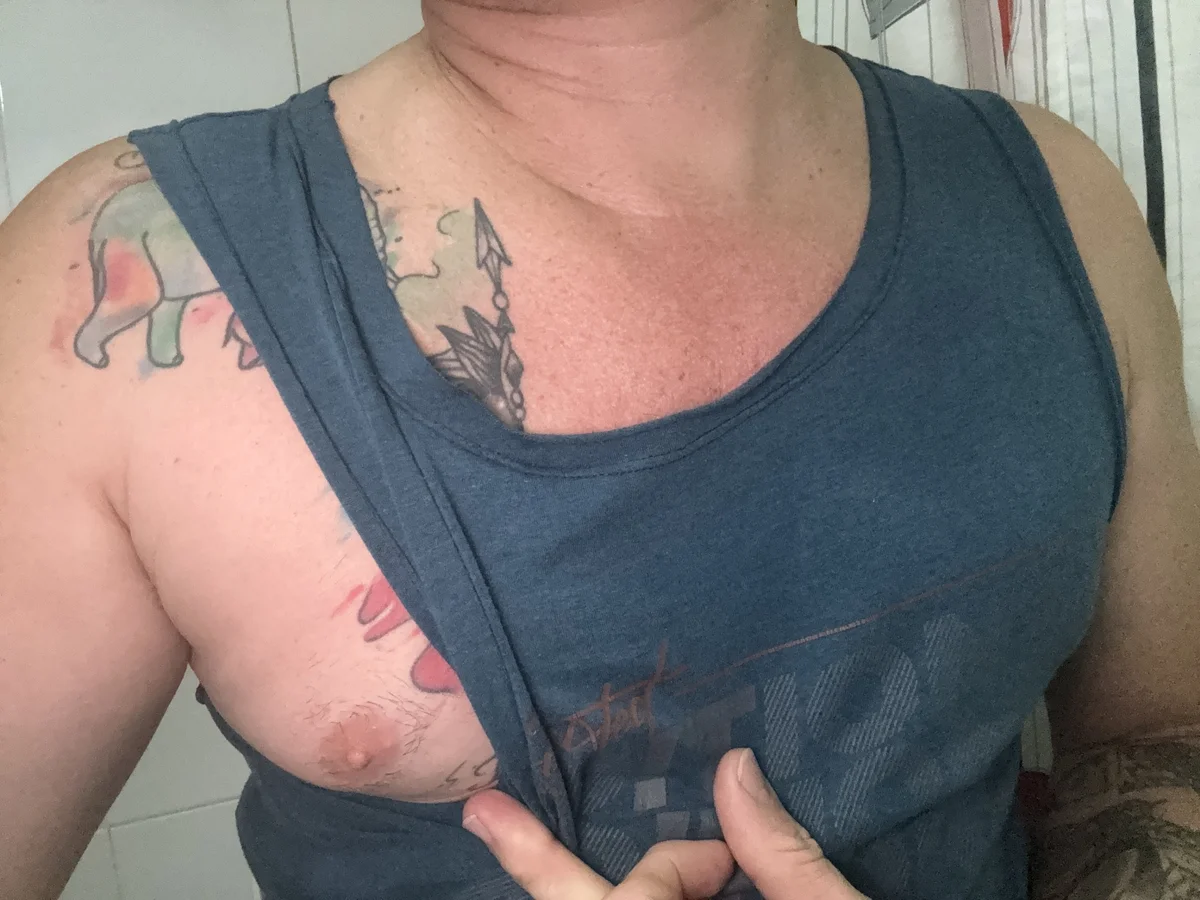 EROS_PAUL 님의 트렌드 중인 사진  9454개