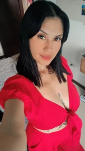 keelly_richaardson1 Casual red Immagine  2