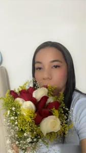 megan_rous_のmy heart is yours and everything you want..❤️🍒❤️‍🔥🫦🔥の 2枚の写真