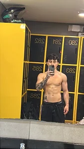 Zack_Bellmont1Public图片