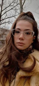 Alicia_redfollow Public Pic 2