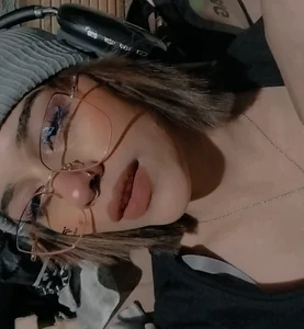 Skaller_james_a Public صورة واحدة|Skaller_james_a Public صورتان|Skaller_james_a Public  5 صور|Skaller_james_a Public  5 صورة