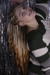 _fiona_Love waiting for a New Year's miracle Pic 3