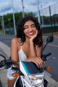 HottieVeroo_ MY MOTORBIKE Εικόνα 2