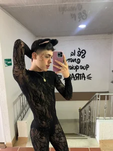 Iam_Caami_ kullanıcısının Horny kitty 😈🔥 albümü -  4 fotoğraf