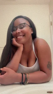 MelaninBDSMGoddess's Public 2 Sex Photo 4