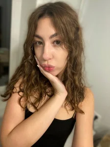 KeilaJeschon Forrm is not an object 😶💋💭 Pic 2