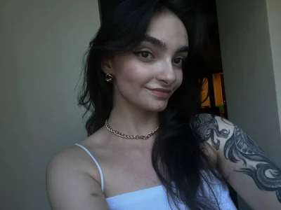 Morena_Dolce Look at my tattoo Immagine 