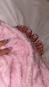 itsyourgirltee Feet Pic 2