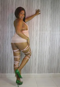 AriebonyBrooke On fire Pic 2