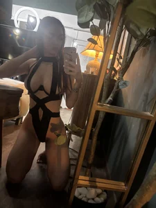 Nice to meet you😋 de AmyBlackk  7 Imagens