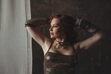 Yesss_mistress Public Gambar