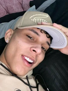 The_boys_at Public Bilde 5