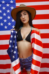 DanielaMedinaa the first 4th july 사진 4