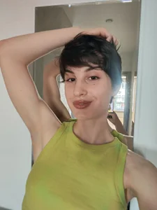 Adeline_Perle Public Pic 4