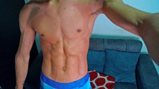 mastersmitsのalpha male bodyの枚の写真