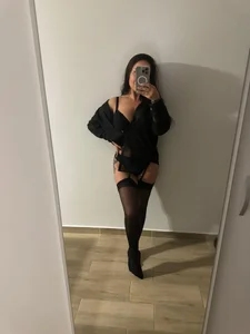 Nicoollee_ Public Kuva