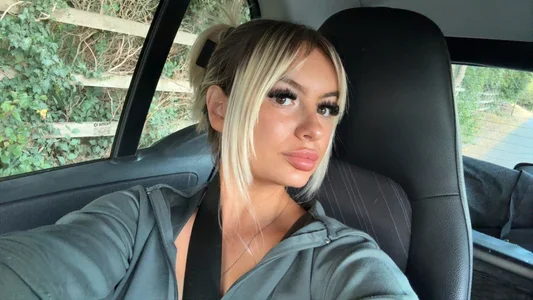 AuroraBlondeX's X Sex Photo 5
