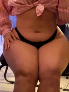 NaughtyMonique Public Pic 4