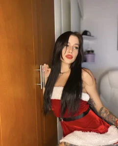 LynnSam_ Christmas 2024🎄❤️ Pic