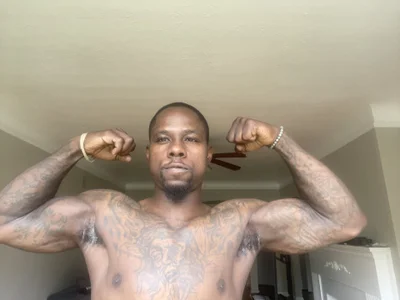 MandingoMoney's XXX Nude Photo 3