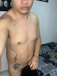 ahntony_hot Kiss body Foto 2