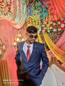 Hello de HadDrawers  Imagens