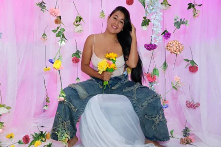 Busty_Zay Garden Muse slika 7